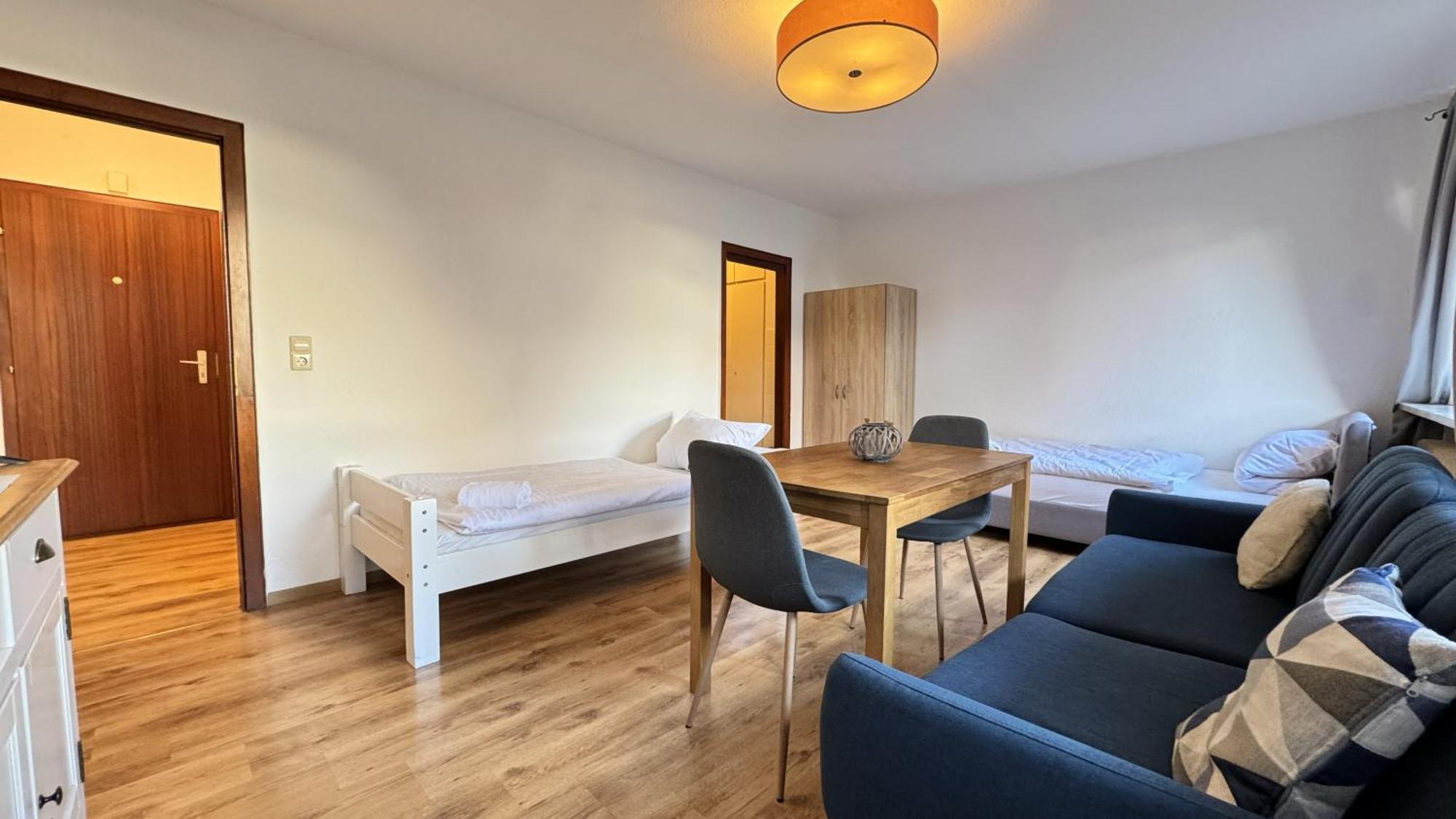 Studio-Apartments Fuer Monteure & Businessgaeste Zentral In Neumunster Bagian luar foto