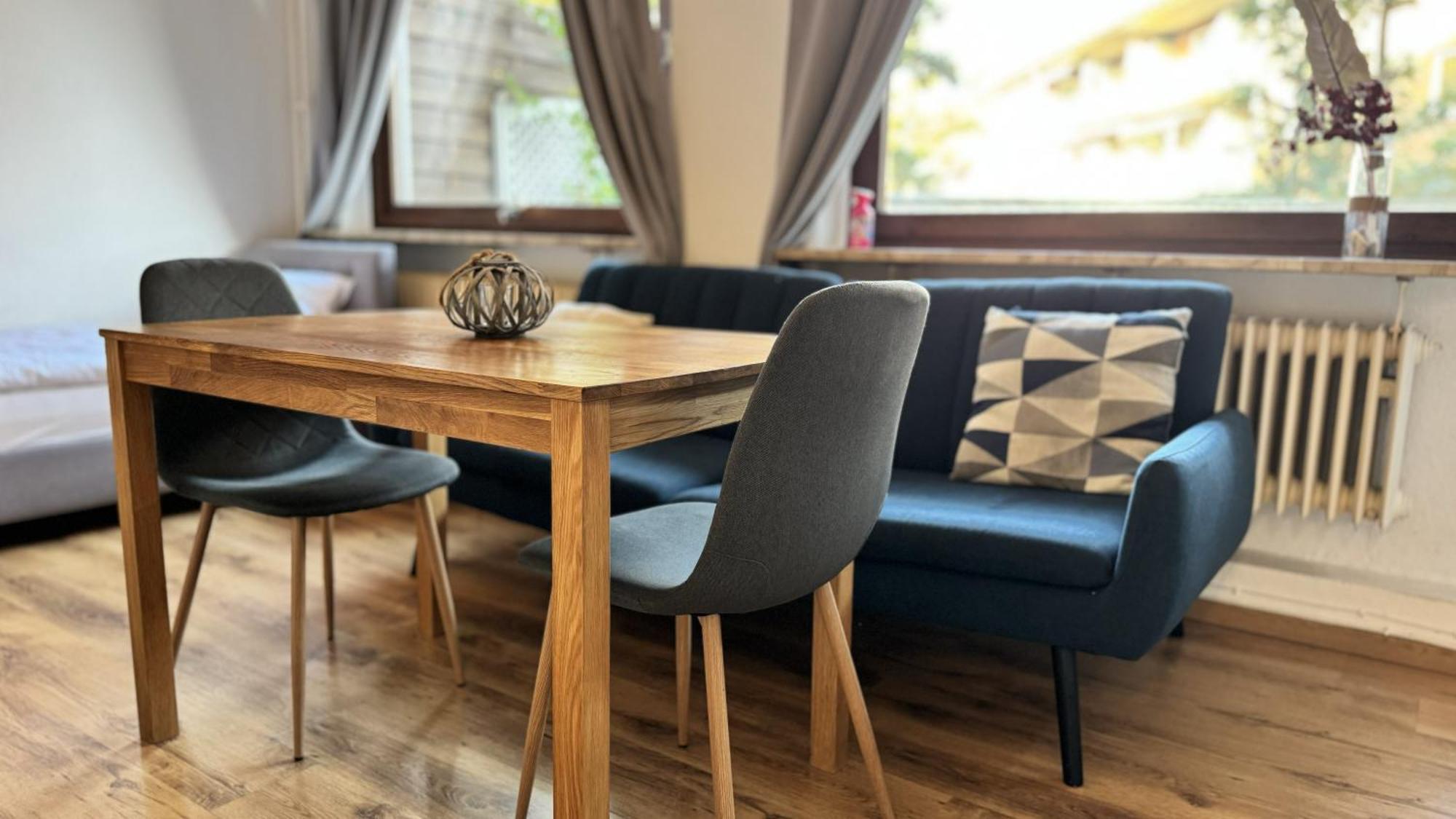 Studio-Apartments Fuer Monteure & Businessgaeste Zentral In Neumunster Bagian luar foto