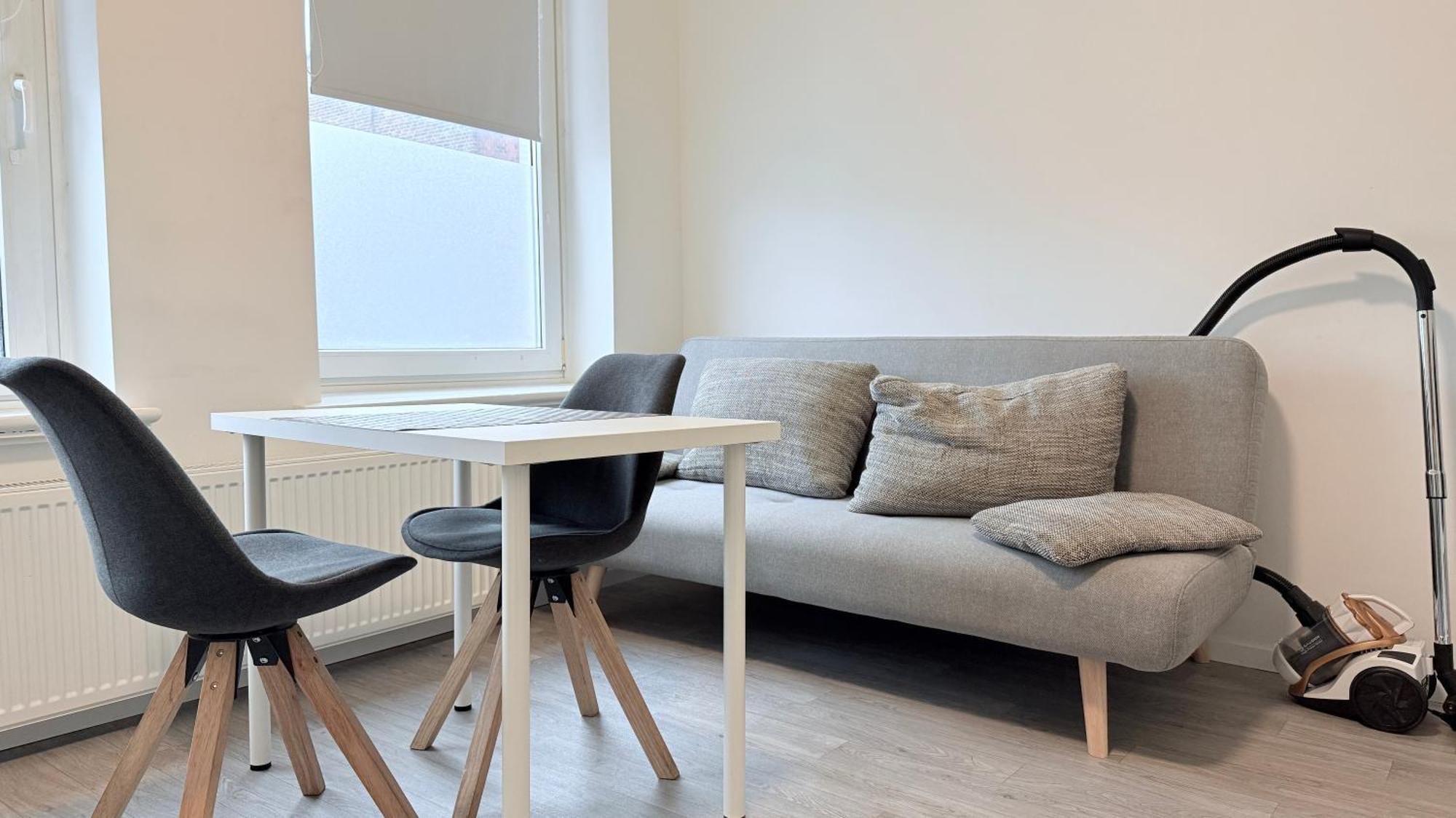 Studio-Apartments Fuer Monteure & Businessgaeste Zentral In Neumunster Bagian luar foto
