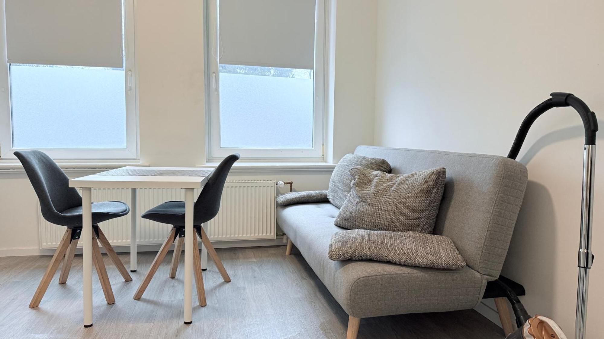 Studio-Apartments Fuer Monteure & Businessgaeste Zentral In Neumunster Bagian luar foto