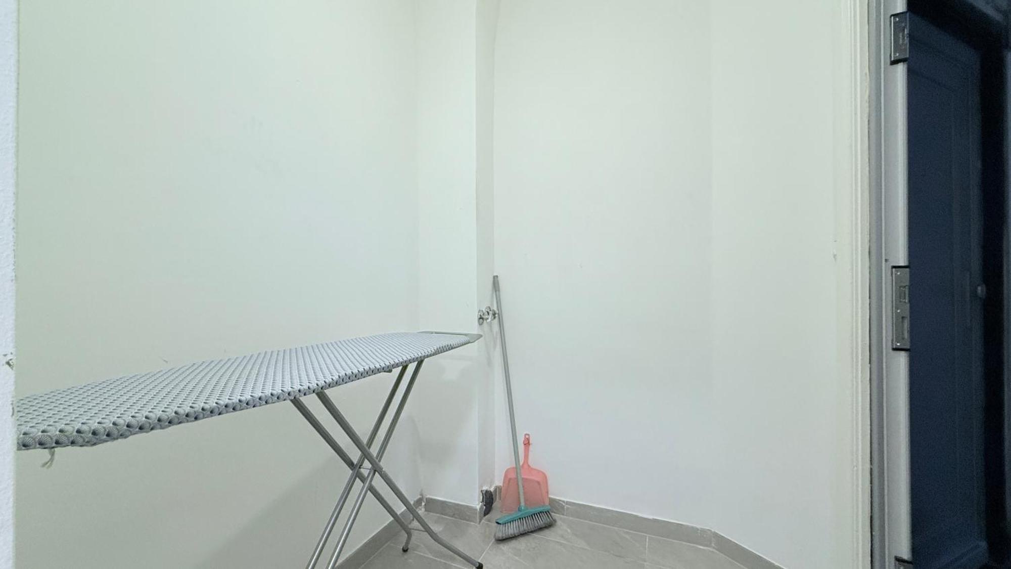 Studio-Apartments Fuer Monteure & Businessgaeste Zentral In Neumunster Bagian luar foto
