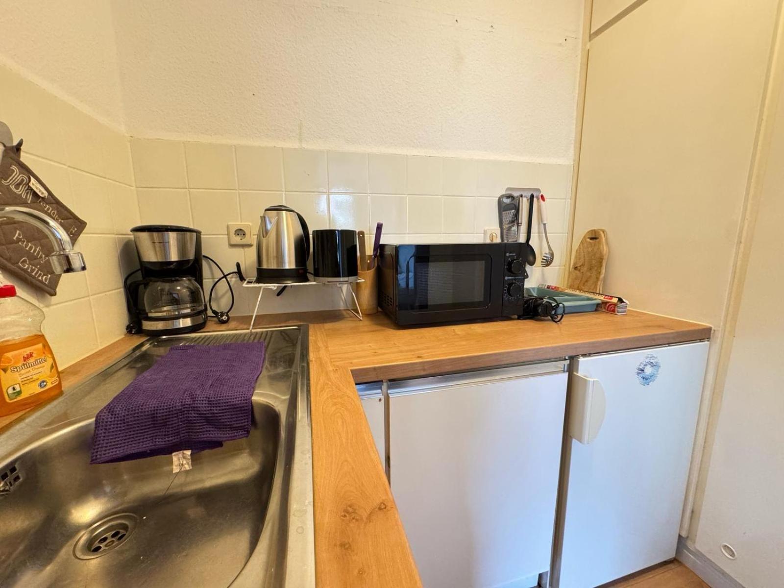 Studio-Apartments Fuer Monteure & Businessgaeste Zentral In Neumunster Bagian luar foto